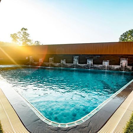 צ'יאנג מאי The Y Boutique Hotel מראה חיצוני תמונה