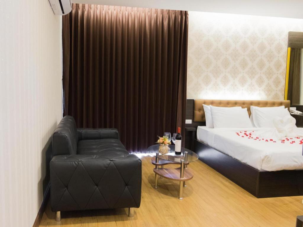 צ'יאנג מאי The Y Boutique Hotel מראה חיצוני תמונה