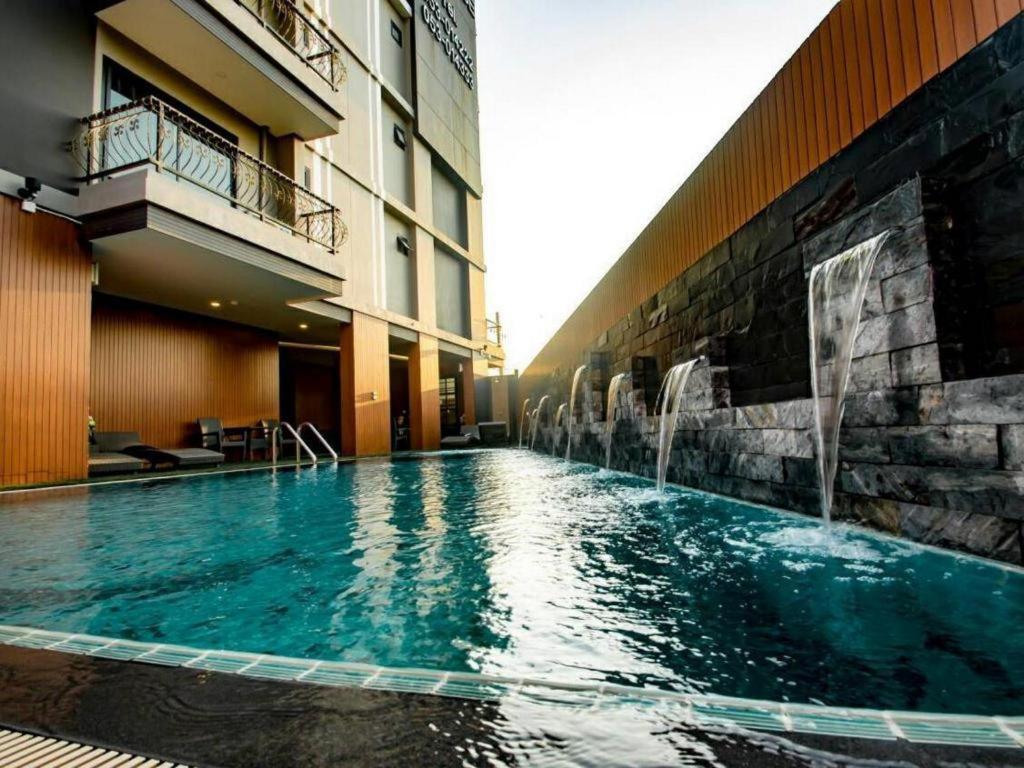 צ'יאנג מאי The Y Boutique Hotel מראה חיצוני תמונה